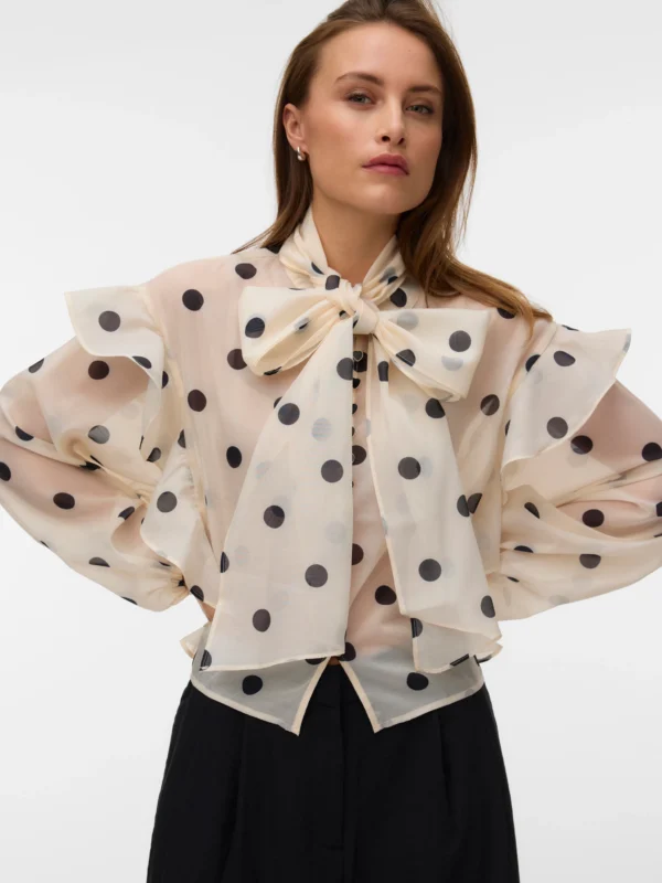 Vero Moda γυναικείο πουκάμισο Dorothy με μεγάλα μαύρα πουά Shop-Affair.gr